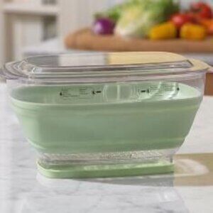 Princess House expandable produce keeper, brand new